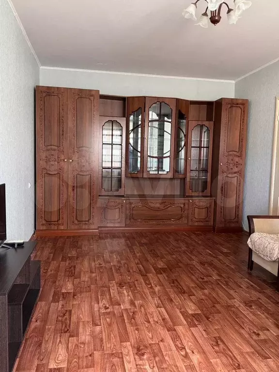 1-к. квартира, 38 м, 4/16 эт. - Фото 0