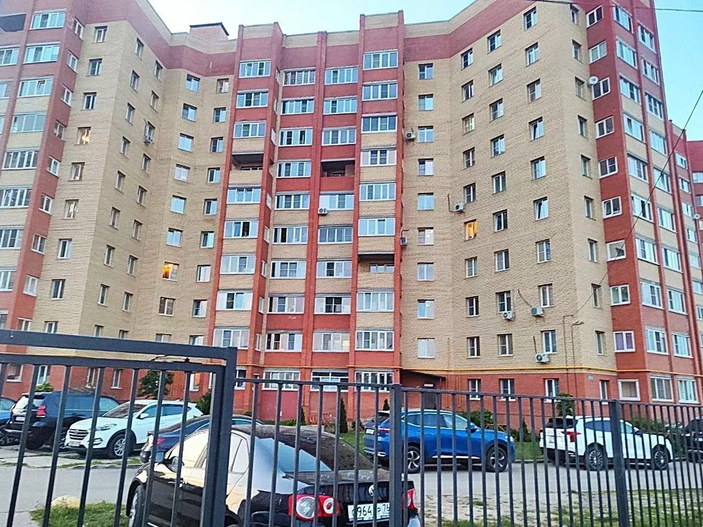 3-к кв. Ярославская область, Ярославль ул. Бабича, 10/22 (74.4 м) - Фото 0