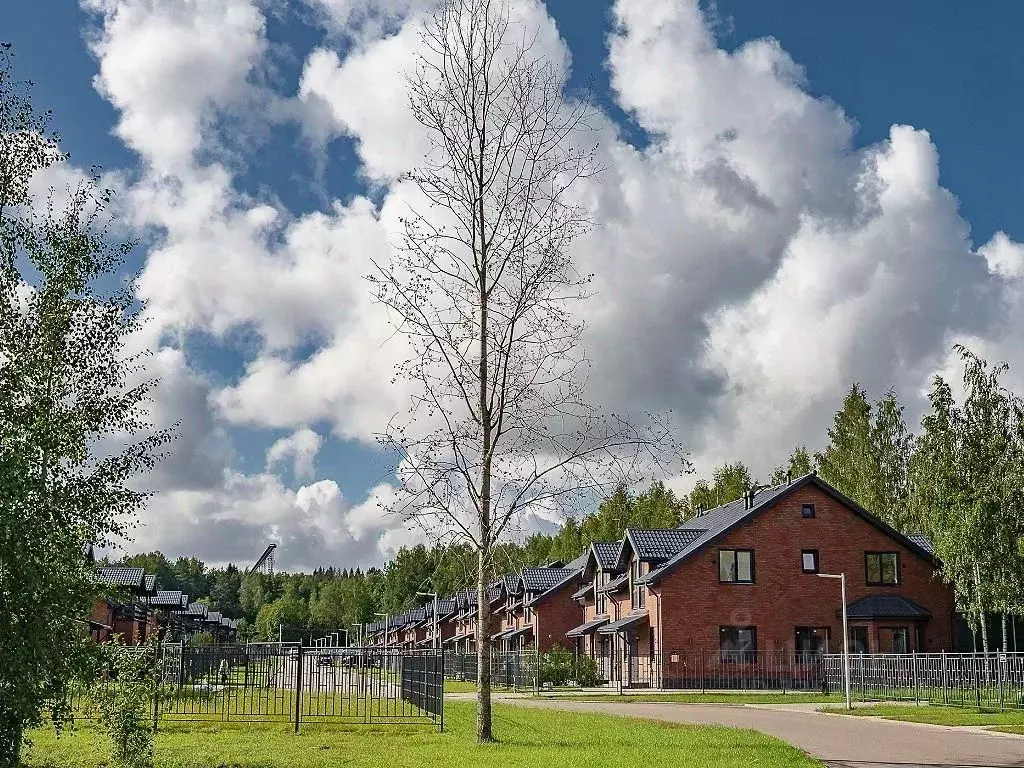 Таунхаус в Ленинградская область, Всеволожский район, Юкковское с/пос, ... - Фото 2