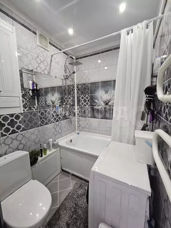 3-к. квартира, 55,6 м, 5/5 эт. - Фото 0