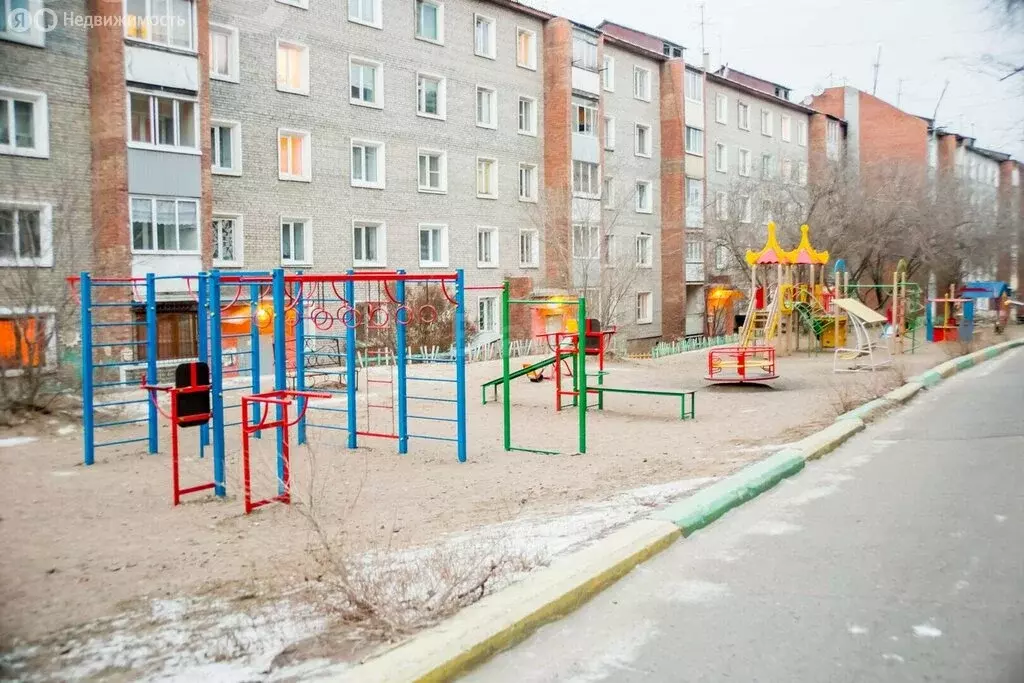 3-комнатная квартира: Улан-Удэ, улица Шумяцкого, 14 (65.3 м) - Фото 1