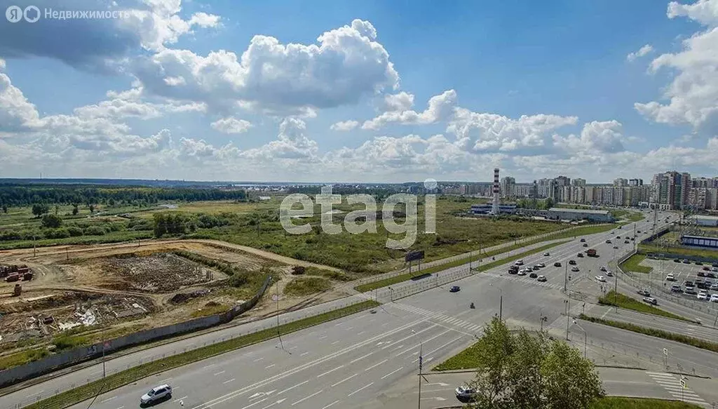 Квартира-студия: Челябинск, улица Университетская Набережная, 64 (25 ... - Фото 1