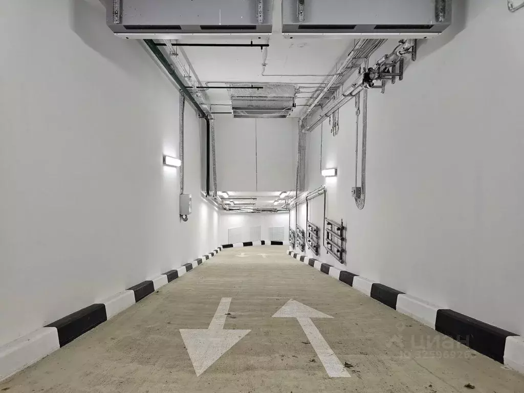 Гараж в Москва ул. Лавочкина, 18/1 (13 м) - Фото 1