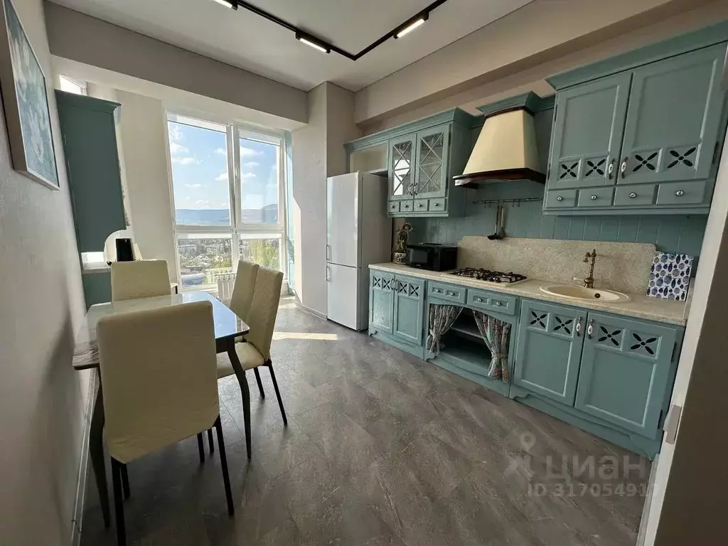 2-к кв. Ставропольский край, Кисловодск Коллективная ул., 11 (57.0 м) - Фото 1