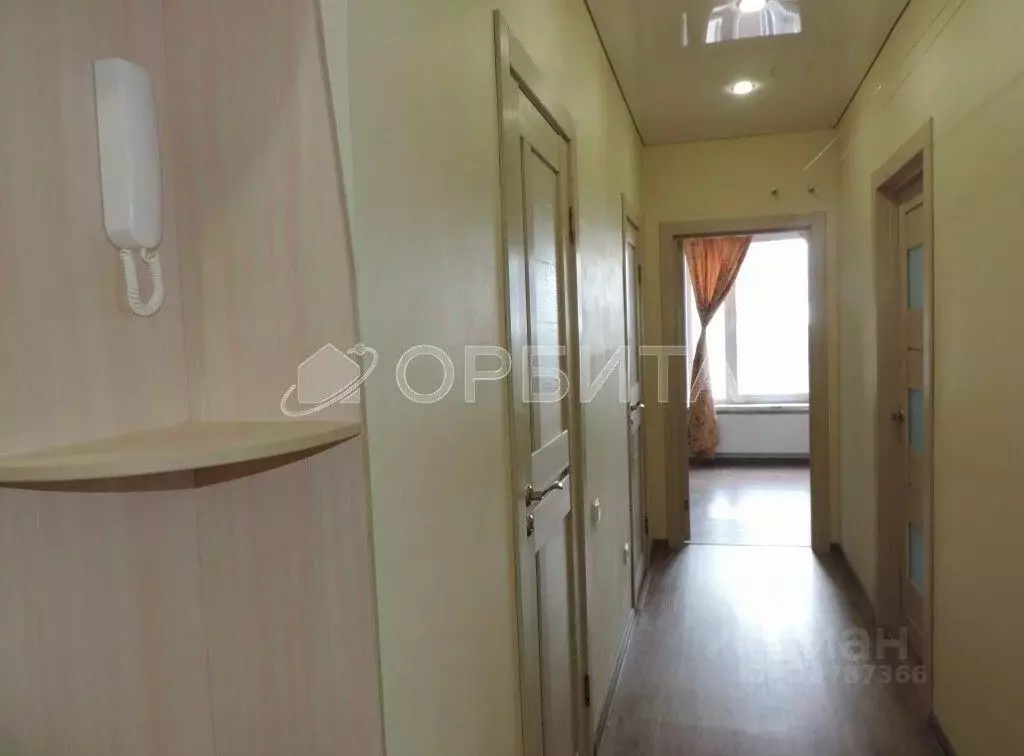2-к кв. Тюменская область, Тюмень ул. Фармана Салманова, 8 (49.8 м) - Фото 1