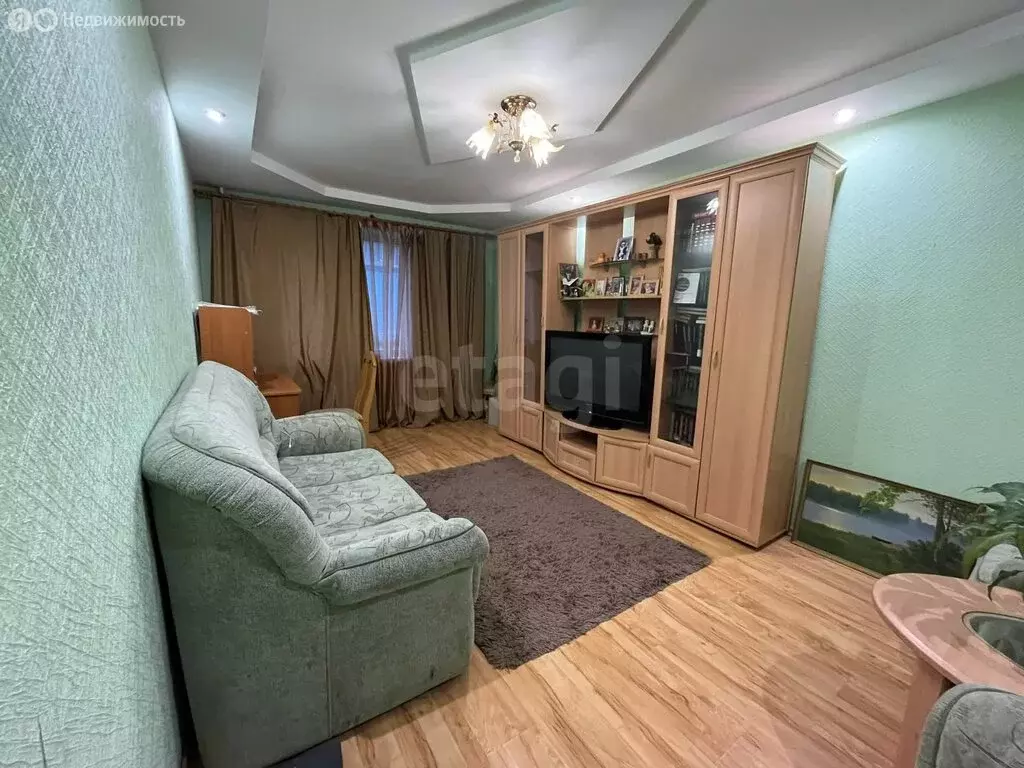 3-комнатная квартира: Выкса, микрорайон Жуковского, 5 (66.3 м) - Фото 1