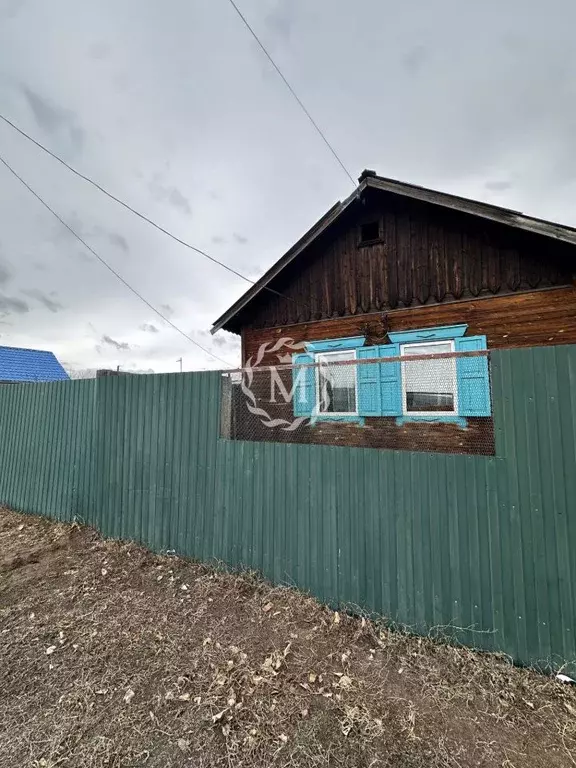 Дом в Бурятия, Иволгинский район, Нижнеиволгинское с/пос, с. Нижняя ... - Фото 1