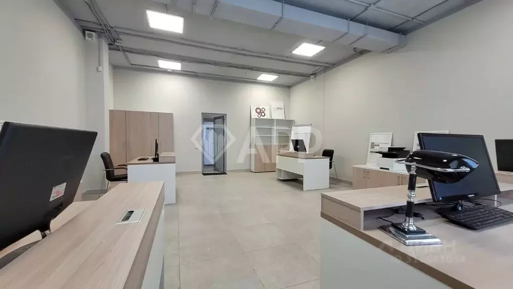 Офис в Татарстан, Казань ул. Энгельса, 15 (50 м) - Фото 0