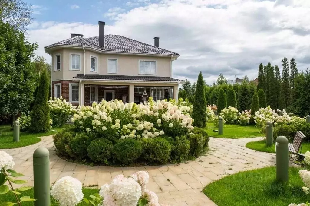 Дом в Московская область, Наро-Фоминский городской округ, д. Глаголево ... - Фото 1
