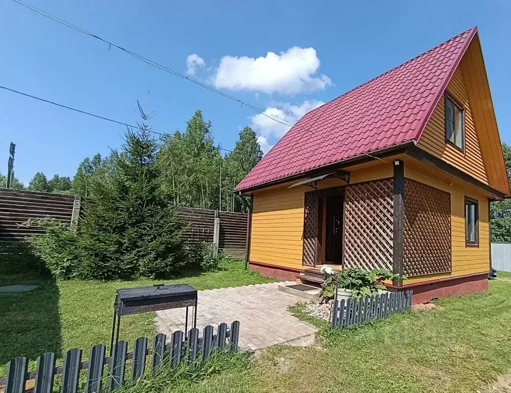 Дом в Новгородская область, Демянский муниципальный округ, д. ... - Фото 1