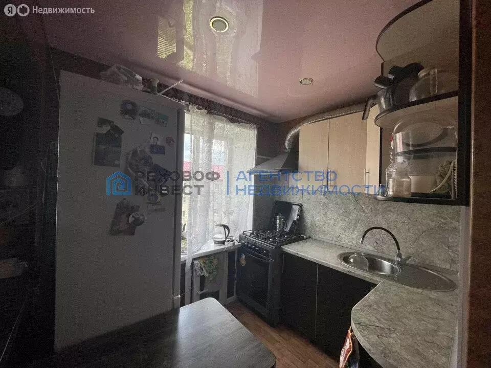3-комнатная квартира: Белорецк, улица В. Ленина, 35 (50.6 м) - Фото 1