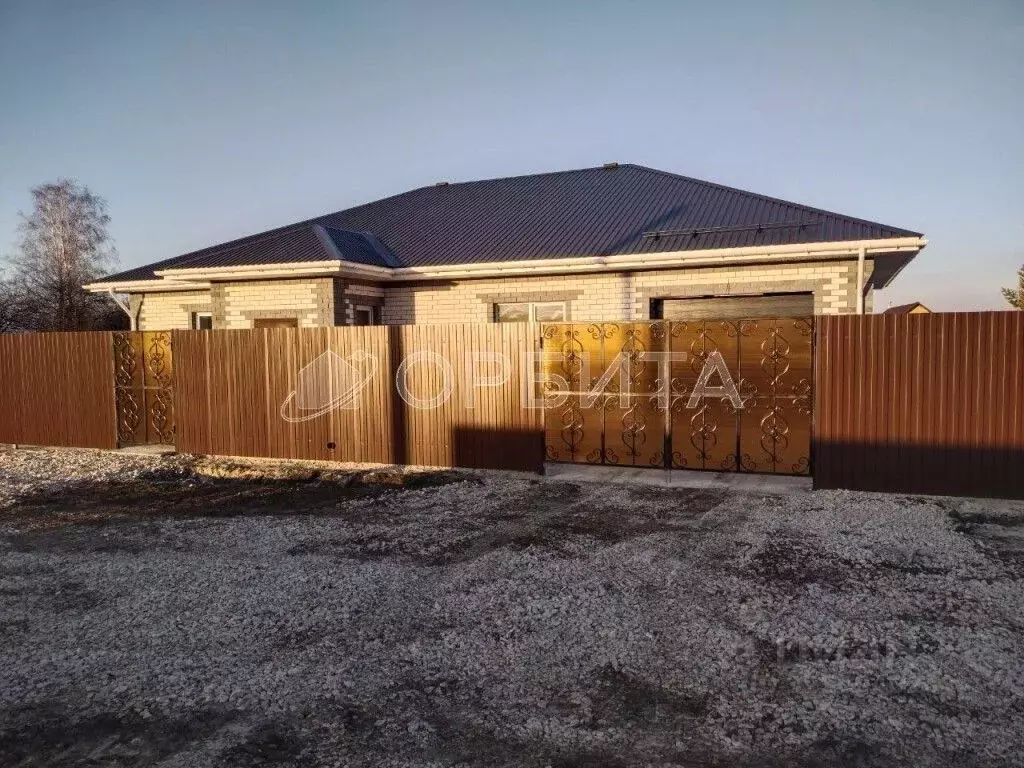 Дом в Тюменская область, Тюменский муниципальный округ, д. Насекина ... - Фото 1