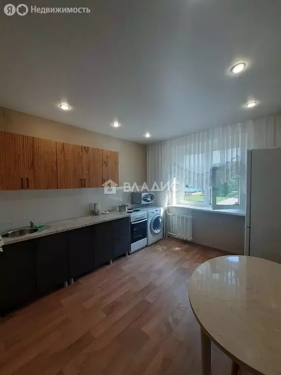 1-комнатная квартира: Тобольск, 7-й микрорайон, 45 (36.7 м) - Фото 0