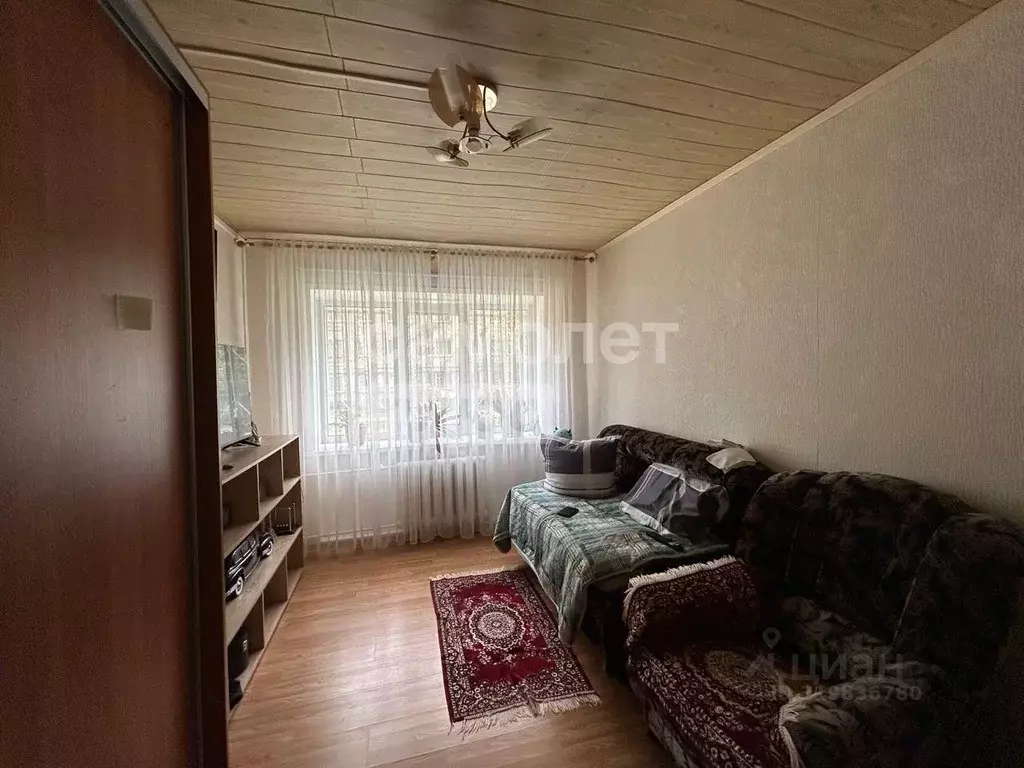 Комната Смоленская область, Смоленск ул. Ломоносова, 7 (12.3 м) - Фото 0