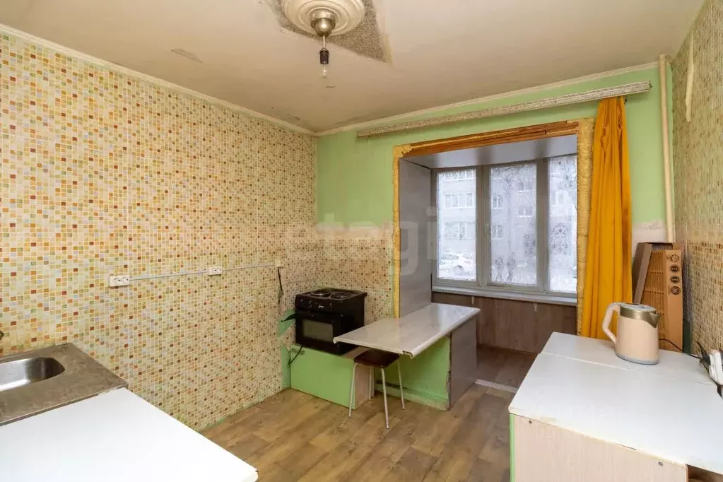 2-к кв. Тюменская область, Тюмень Парфеново мкр, ул. Тимуровцев, 28 ... - Фото 1