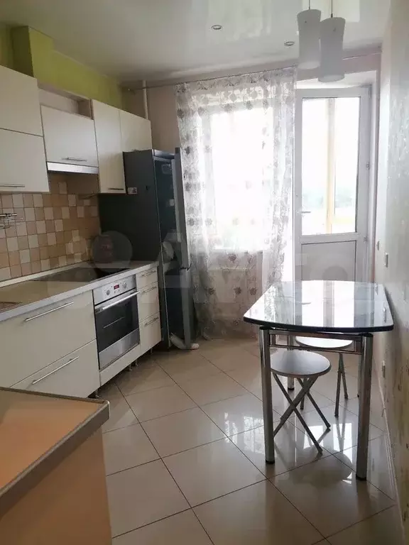 1-к. квартира, 40 м, 5/18 эт. - Фото 0