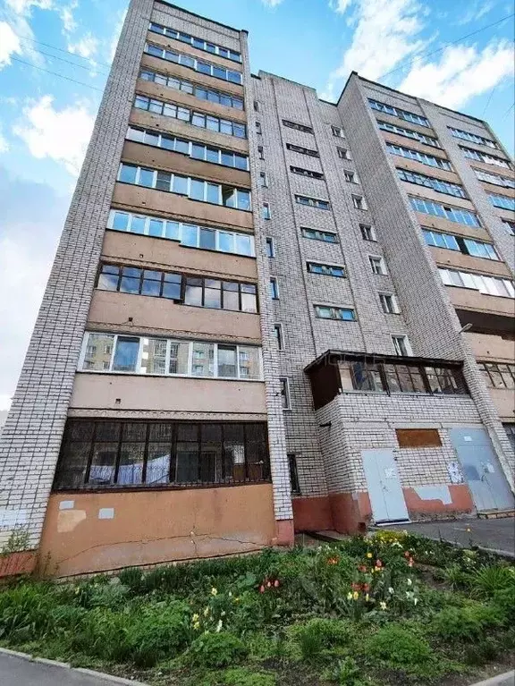 2-к кв. Кировская область, Киров просп. Строителей, 5к1 (47.1 м) - Фото 0