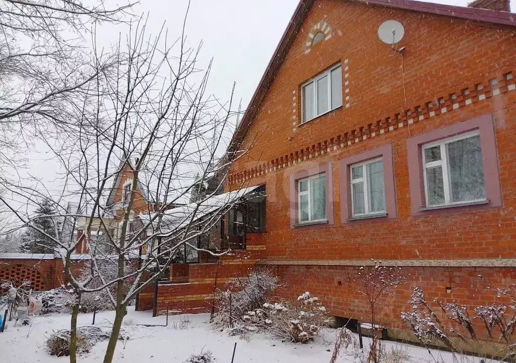 Дом в Калужская область, Дзержинский муниципальный округ, с. Дворцы ... - Фото 2