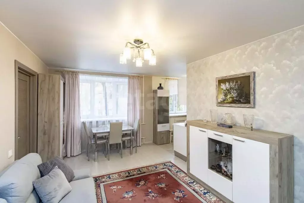 2-к кв. Тюменская область, Тюмень Тульская ул., 3 (41.1 м) - Фото 1