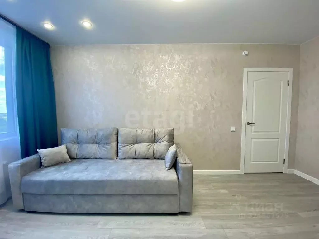 1-к кв. Тюменская область, Тюмень Харьковская ул., 72А (40.7 м) - Фото 1