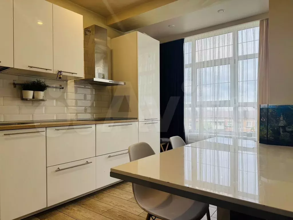 1-к. квартира, 50 м, 6/10 эт. - Фото 1