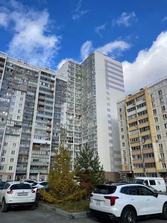 2-к кв. Челябинская область, Челябинск ул. Братьев Кашириных, 111Б ... - Фото 1