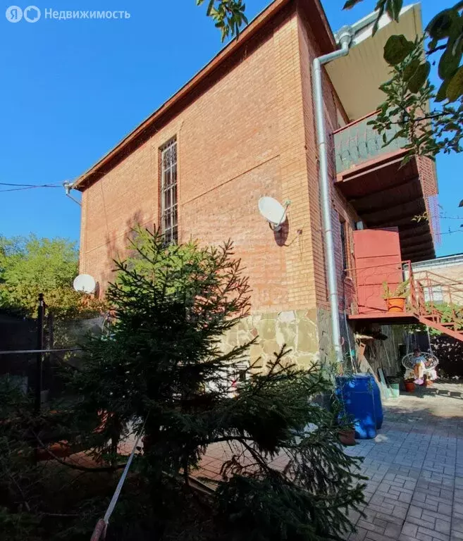 Дом в Таганрог, улица Лесная Биржа (204 м) - Фото 1