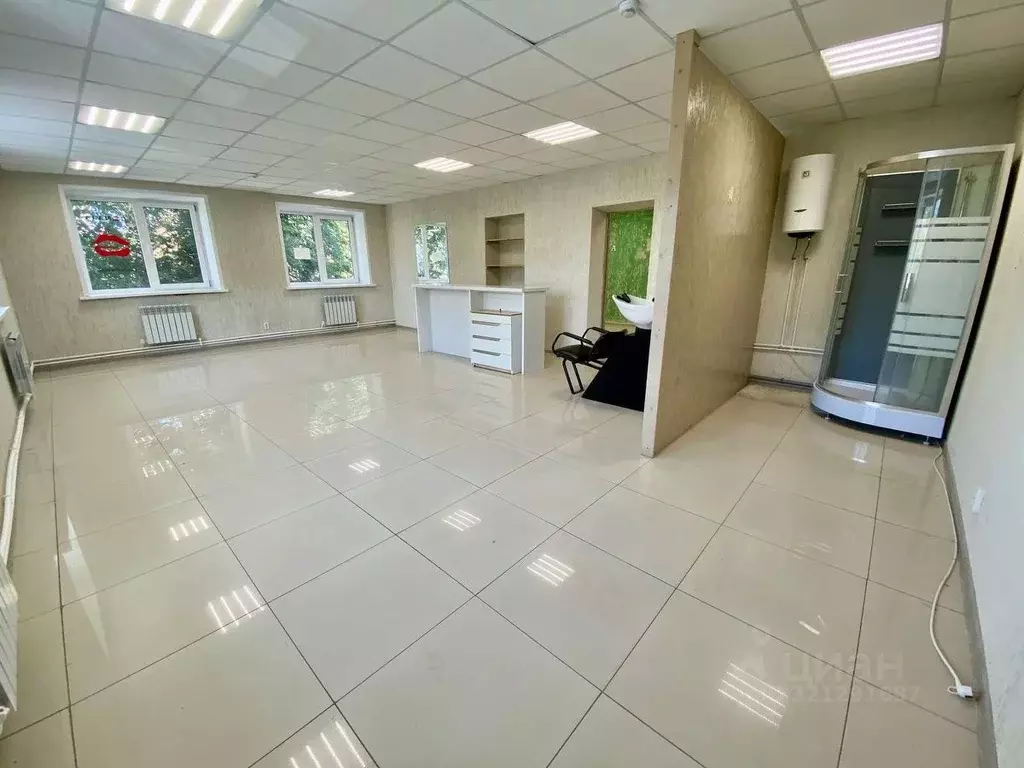 Помещение свободного назначения в Ульяновская область, Ульяновск ул. ... - Фото 2