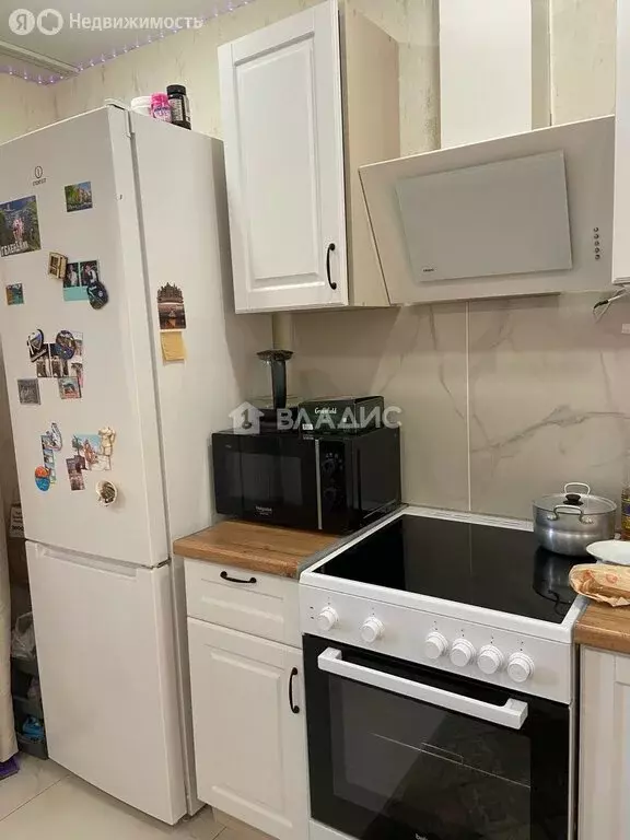 1-комнатная квартира: Волгоград, улица Расула Гамзатова, 19 (36.7 м) - Фото 1