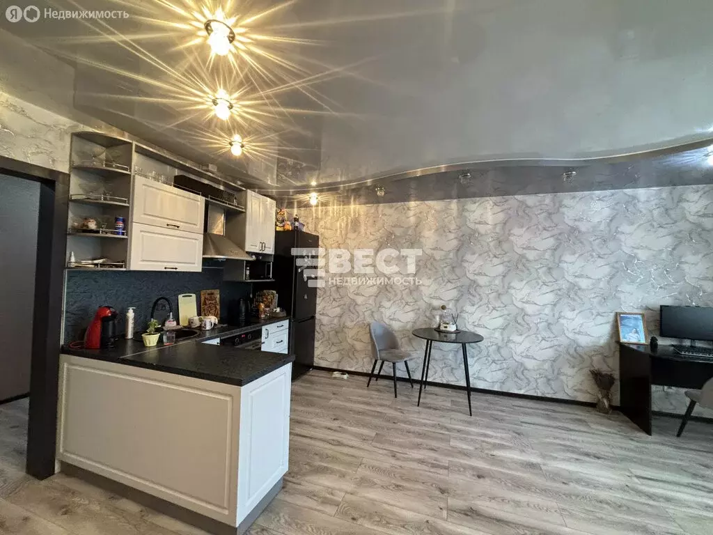 3-комнатная квартира: Полысаево, Автодорожная улица, 29 (78.3 м) - Фото 2