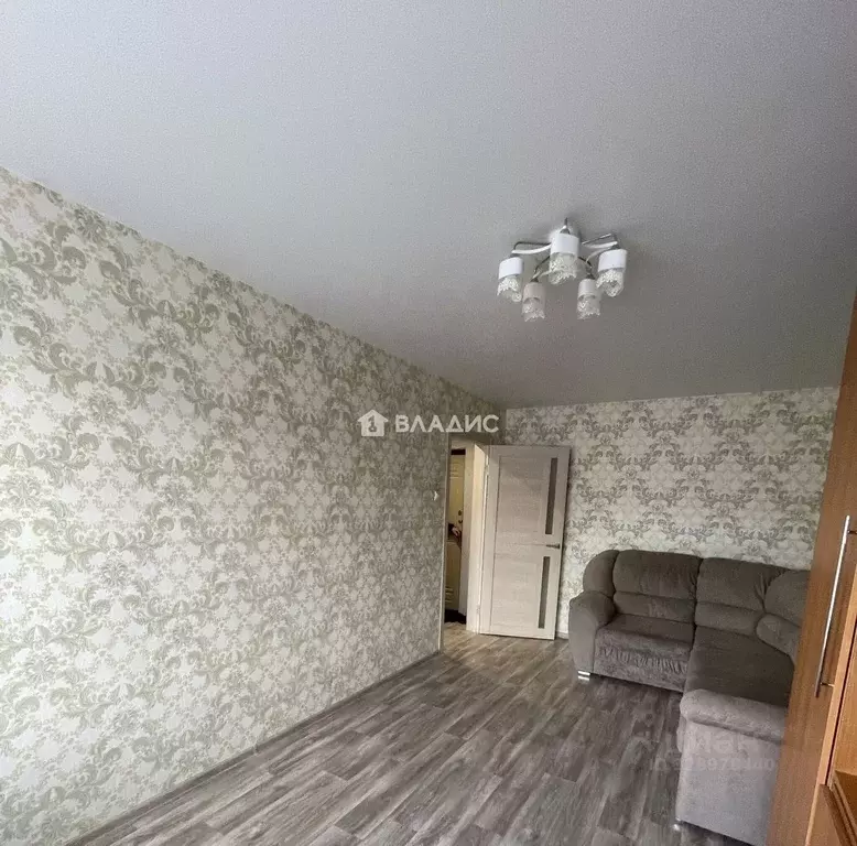 1-к кв. Пензенская область, Пенза Российская ул., 45 (35.1 м) - Фото 1