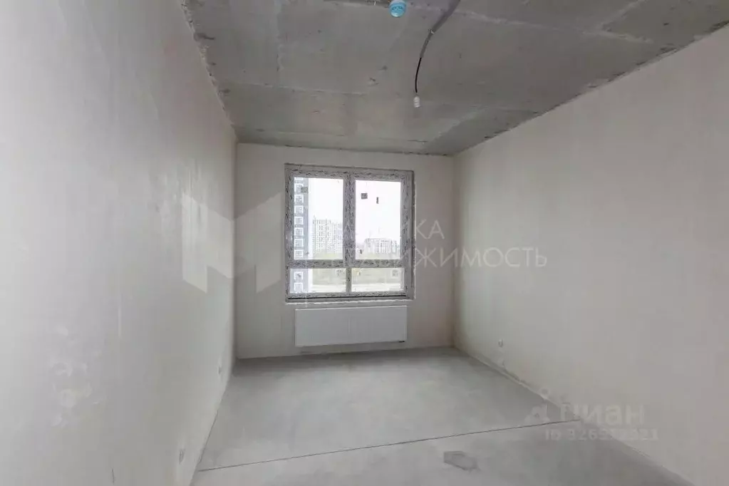 2-к кв. Тюменская область, Тюмень ул. Братьев Бондаревых, 5 (72.9 м) - Фото 1