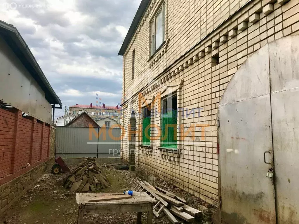 Дом в Горячий Ключ, улица Кучерявого (240 м) - Фото 1