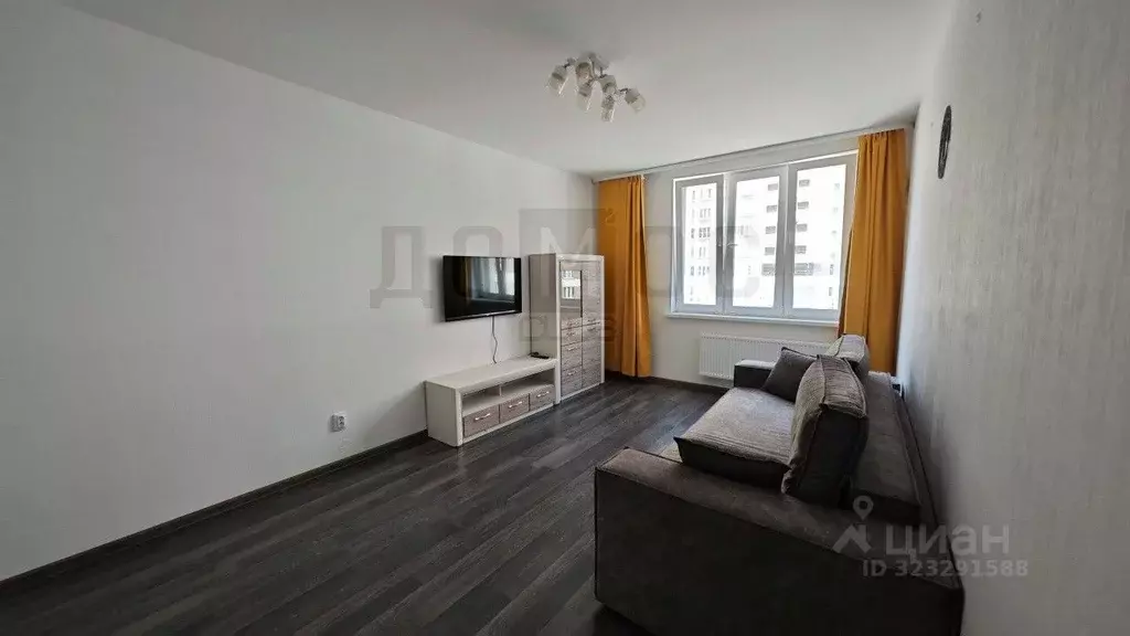 1-к кв. Свердловская область, Екатеринбург ул. Академика Парина, 33 ... - Фото 1