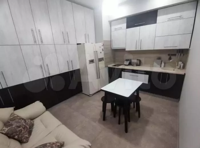 2-к. квартира, 87 м, 1/6 эт. - Фото 1
