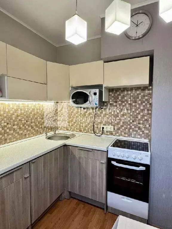 Продается 1-комнатная квартира - Фото 1