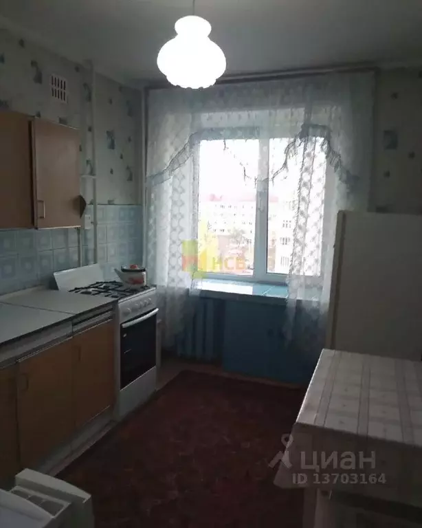 2-к кв. Омская область, Омск ул. Серова, 22 (45.0 м) - Фото 0