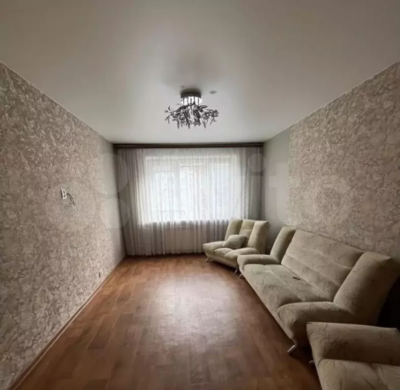2-к. квартира, 52 м, 6/9 эт. - Фото 0
