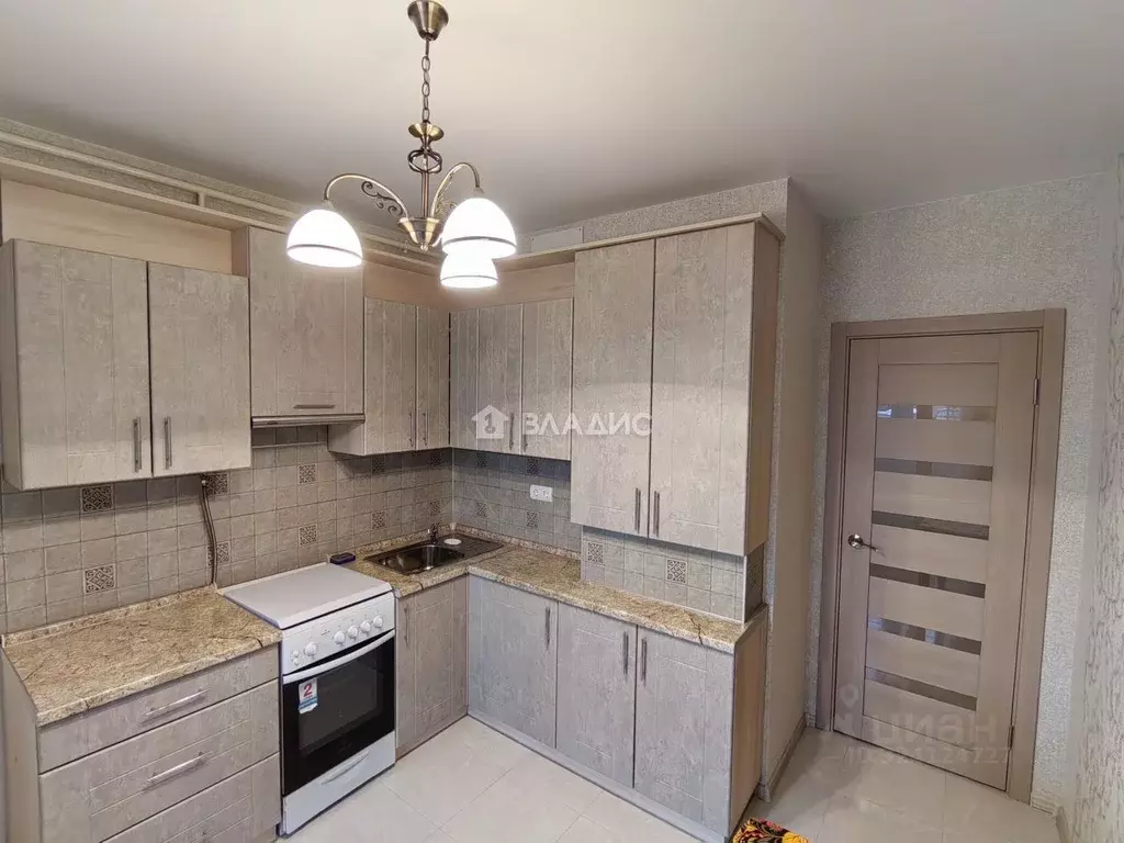 1-к кв. Калужская область, Калуга Тепличная ул., 9 (39.0 м) - Фото 2