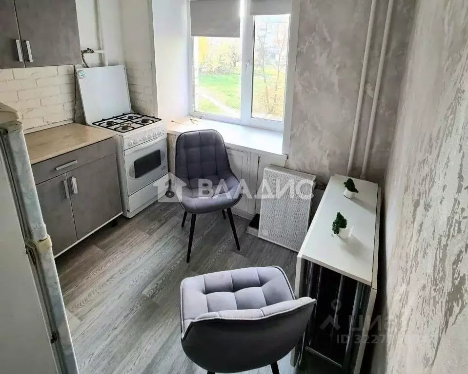 1-к кв. Пензенская область, Кузнецк ул. Победы, 54 (30.2 м) - Фото 1