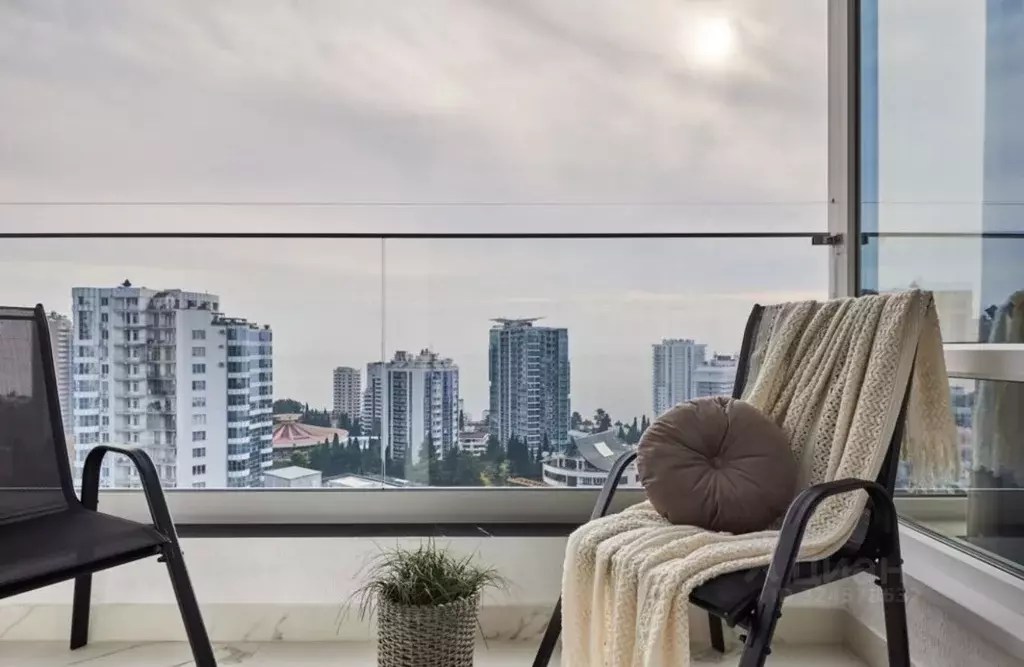 2-к кв. Краснодарский край, Сочи Светлана мкр, ул. Депутатская, 10 ... - Фото 1