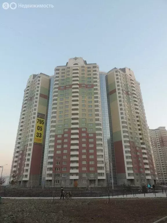 3-комнатная квартира: Красногорск, Красногорский бульвар, 32 (80 м) - Фото 1