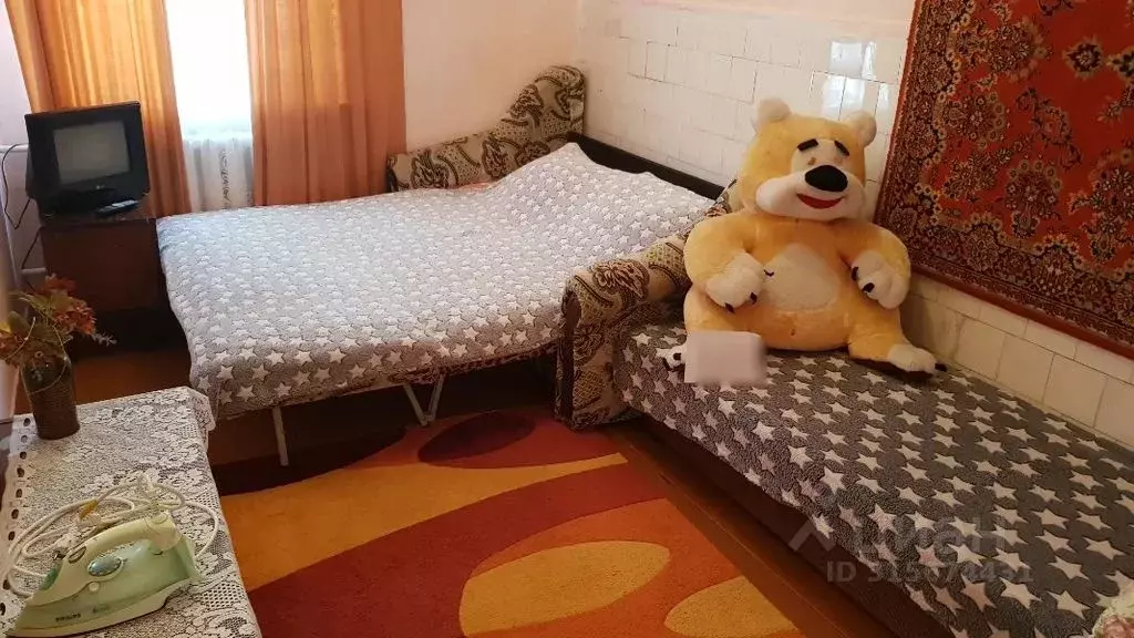 2-к кв. Крым, Феодосия ул. Дмитрия Ульянова, 4 (30.0 м) - Фото 0
