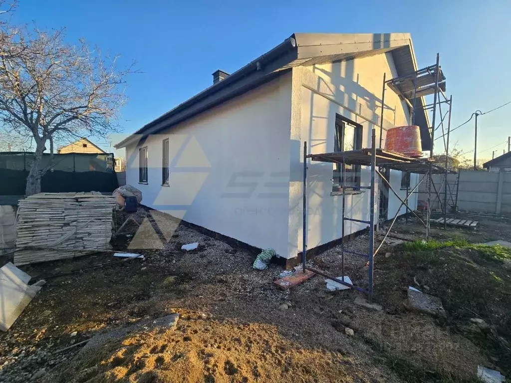 Дом в Севастополь Строитель садовое товарищество, ул. Ближняя (100 м) - Фото 1