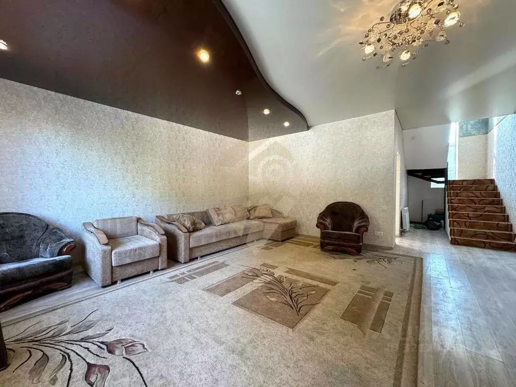 Дом в Белгородская область, Старый Оскол Летная ул. (175 м) - Фото 2