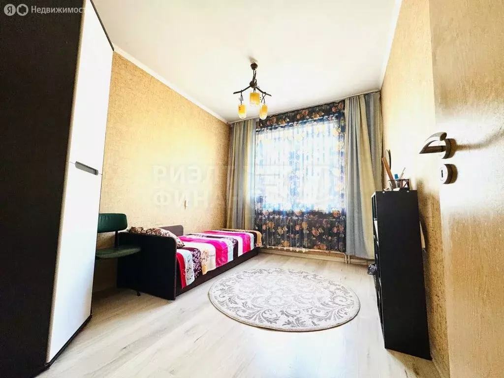 3-комнатная квартира: Калининград, улица Гайдара, 93 (65 м) - Фото 1