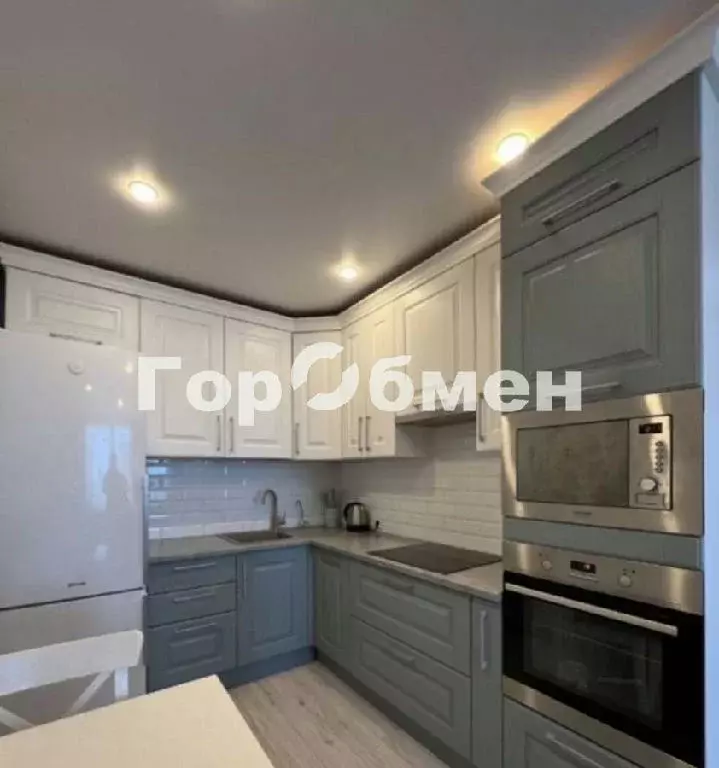 Продается 2-комнатная квартира - Фото 1