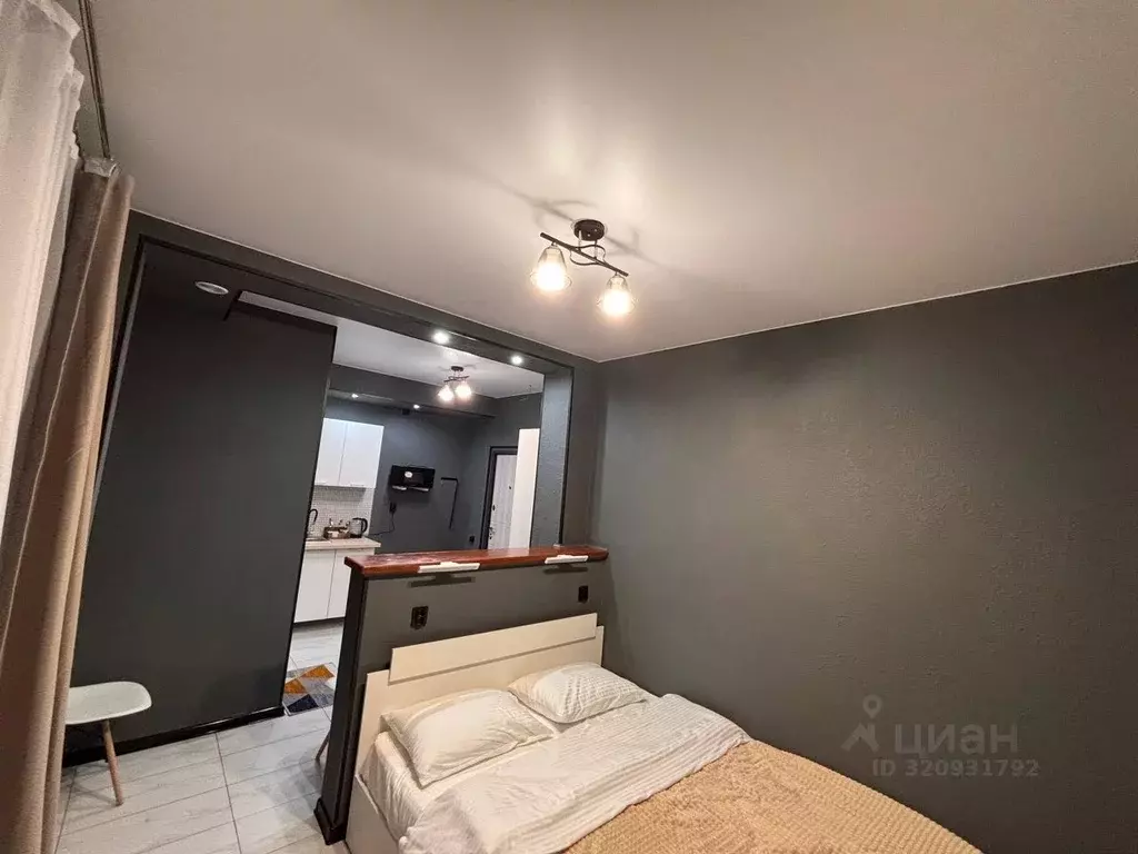 Комната Омская область, Омск ул. 9-я Линия, 179 (23.0 м) - Фото 1