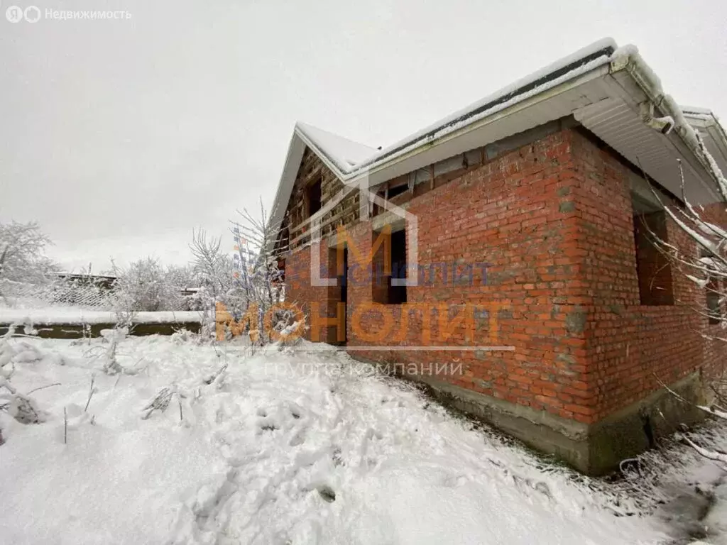 Дом в Саратовская, улица Горького (170 м) - Фото 0