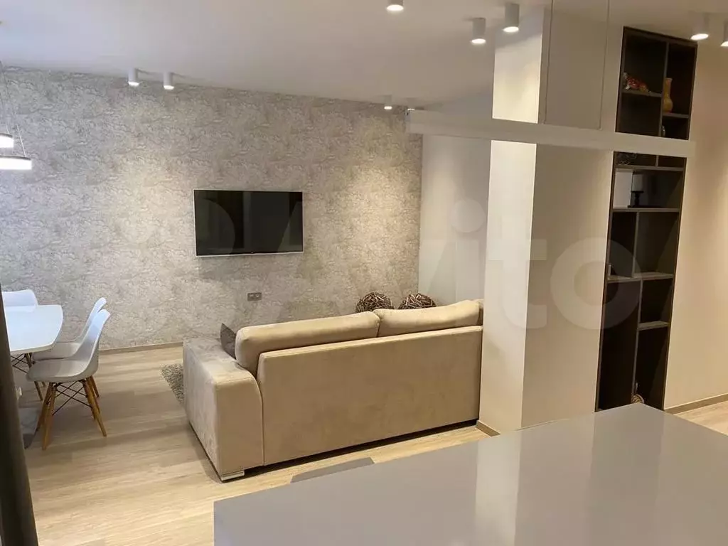 3-к. квартира, 100 м, 3/4 эт. - Фото 1